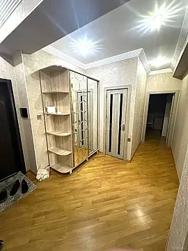 Kirayə verilir 3 otaqlı mənzil 98 m²