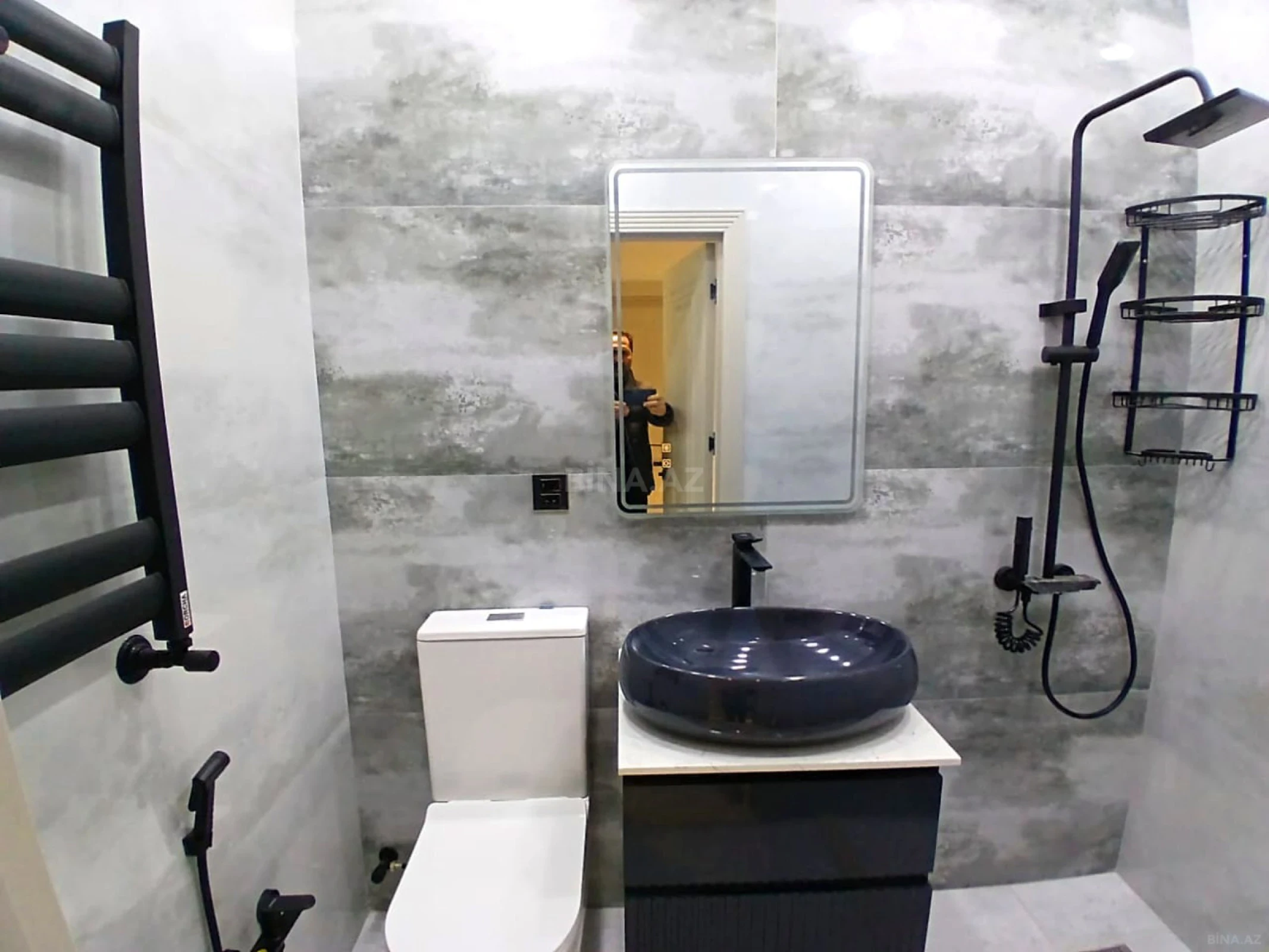 Satılır 2 otaqlı mənzil 62.5 m²