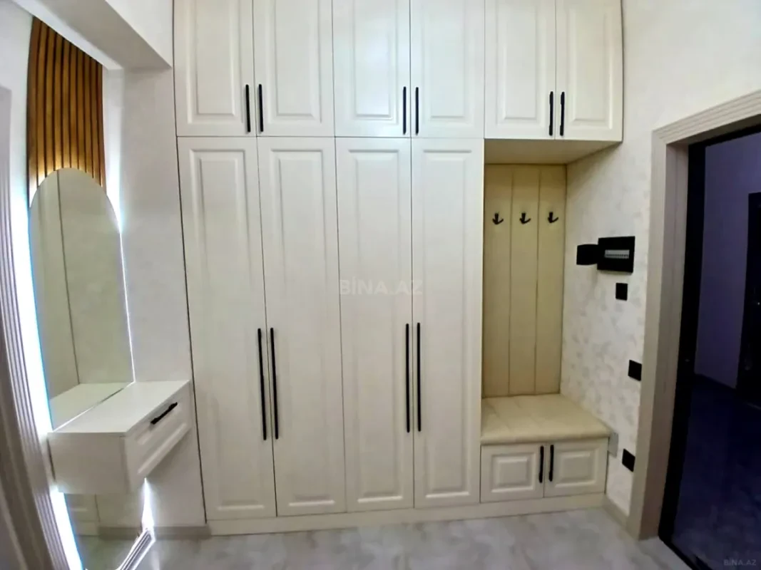 Satılır 2 otaqlı mənzil 62.5 m²