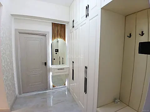 Satılır 2 otaqlı mənzil 62.5 m²