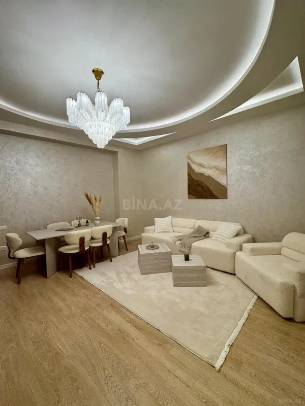 Satılır 2 otaqlı mənzil 100 m²