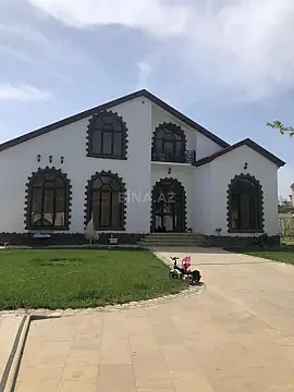 Kirayə verilir 4 otaqlı həyət evi 220 m² — Bakı, Mərdəkan 4 otaq 220.00 m²
