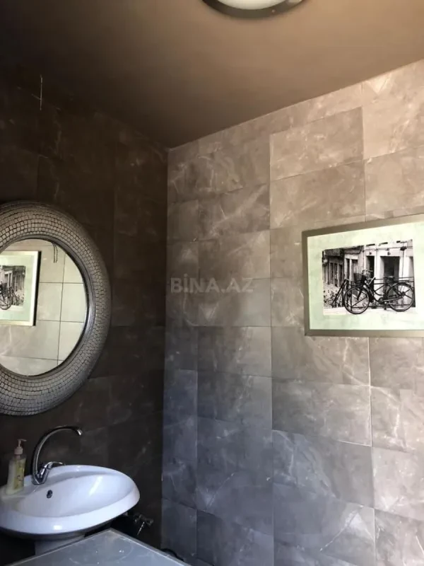 Kirayə verilir 4 otaqlı həyət evi 220 m²