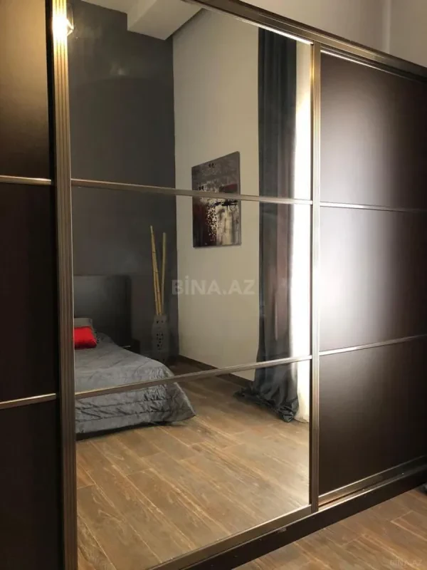 Kirayə verilir 4 otaqlı həyət evi 220 m²