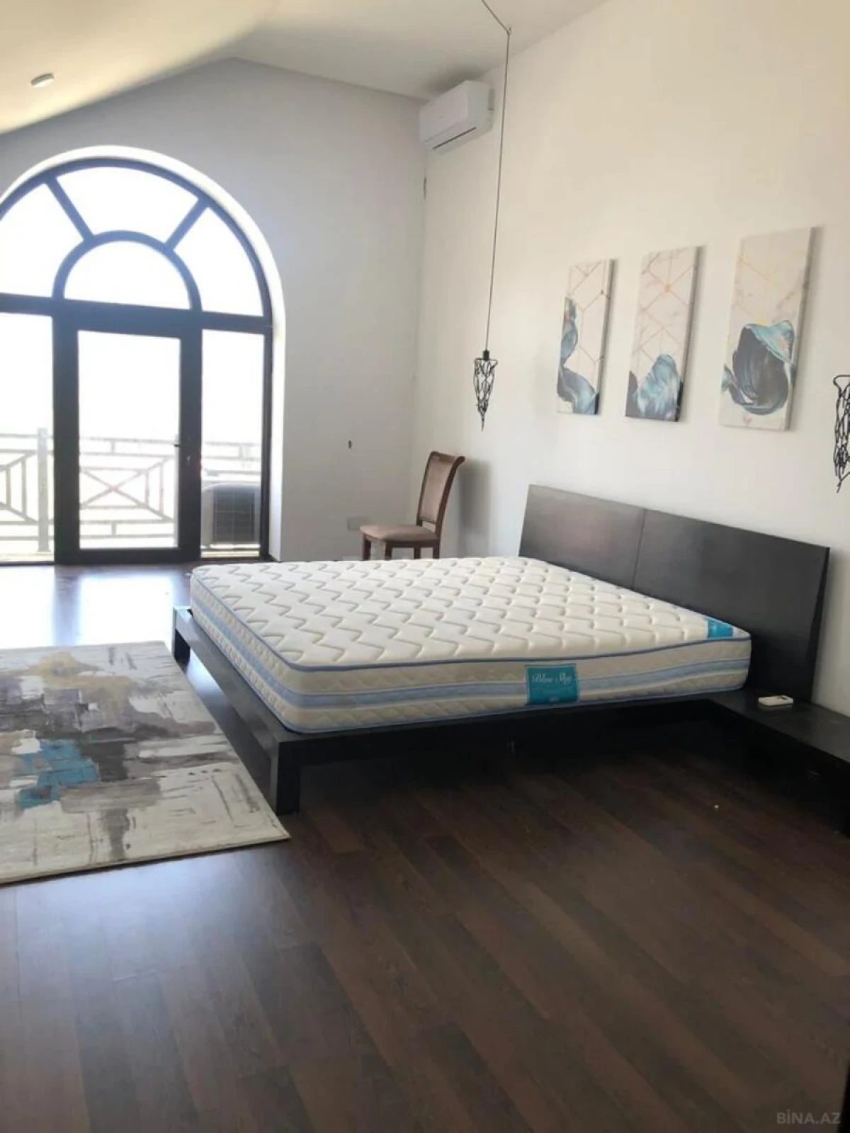 Kirayə verilir 4 otaqlı həyət evi 220 m²