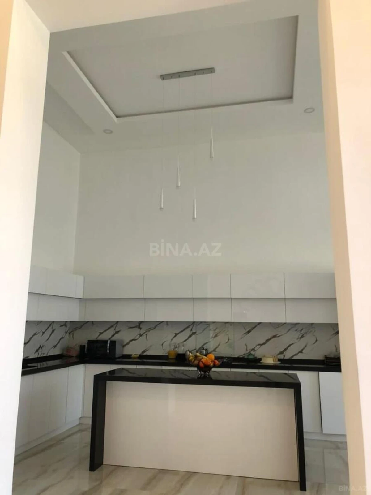 Kirayə verilir 4 otaqlı həyət evi 220 m²