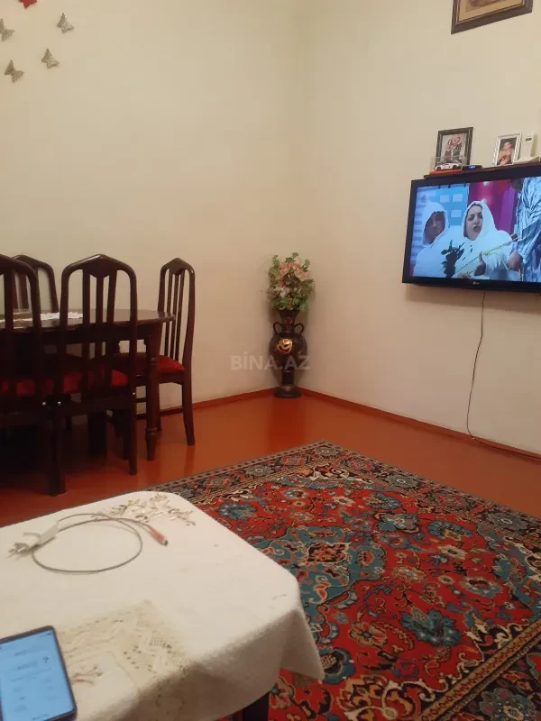 Satılır 3 otaqlı mənzil 52 m²