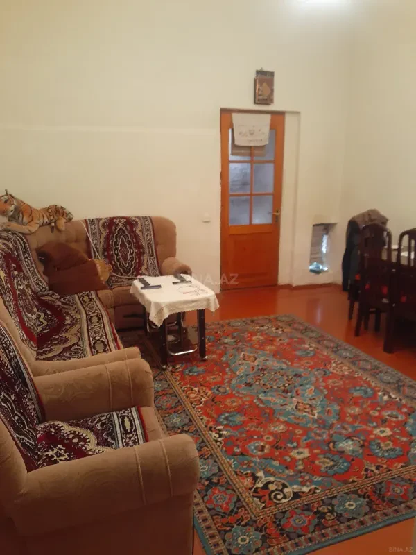 Satılır 3 otaqlı mənzil 52 m²