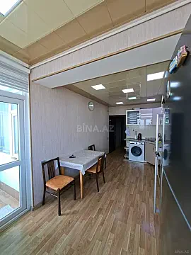 Satılır 4 otaqlı mənzil 120 m²