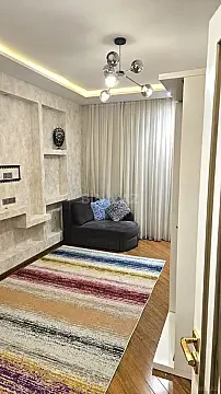 Kirayə verilir 3 otaqlı mənzil 135 m²