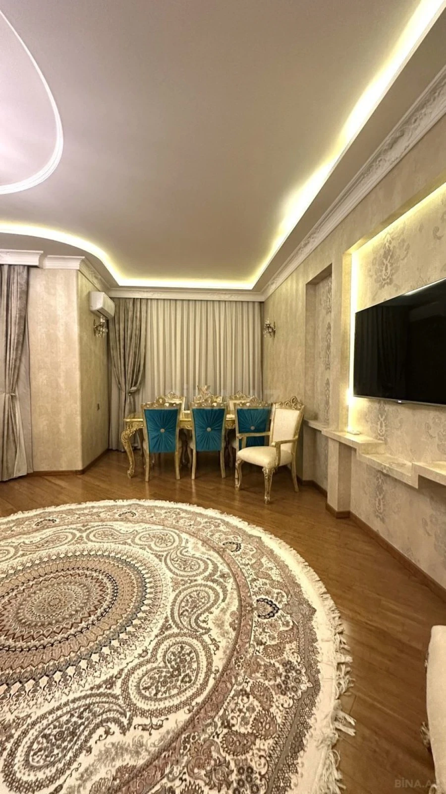 Kirayə verilir 3 otaqlı mənzil 135 m²