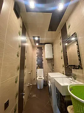 Kirayə verilir 3 otaqlı mənzil 135 m²