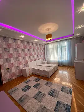 Kirayə verilir 3 otaqlı mənzil 135 m²