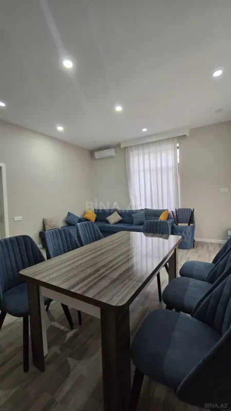 Satılır 6 otaqlı həyət evi 200 m²