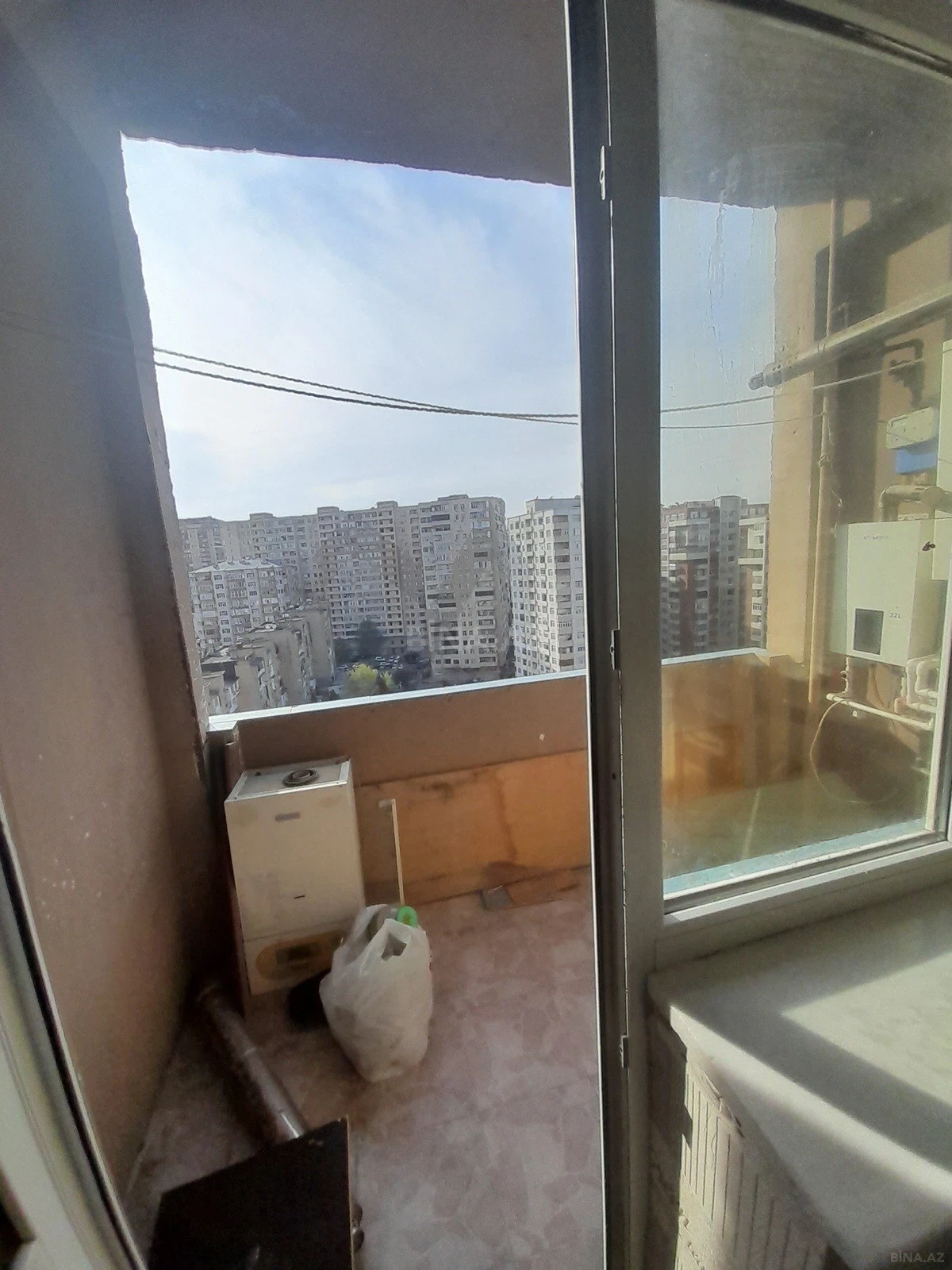 Kirayə verilir 2 otaqlı mənzil 96 m²
