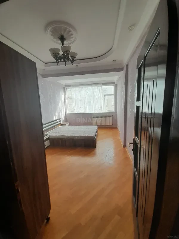 Kirayə verilir 2 otaqlı mənzil 96 m²