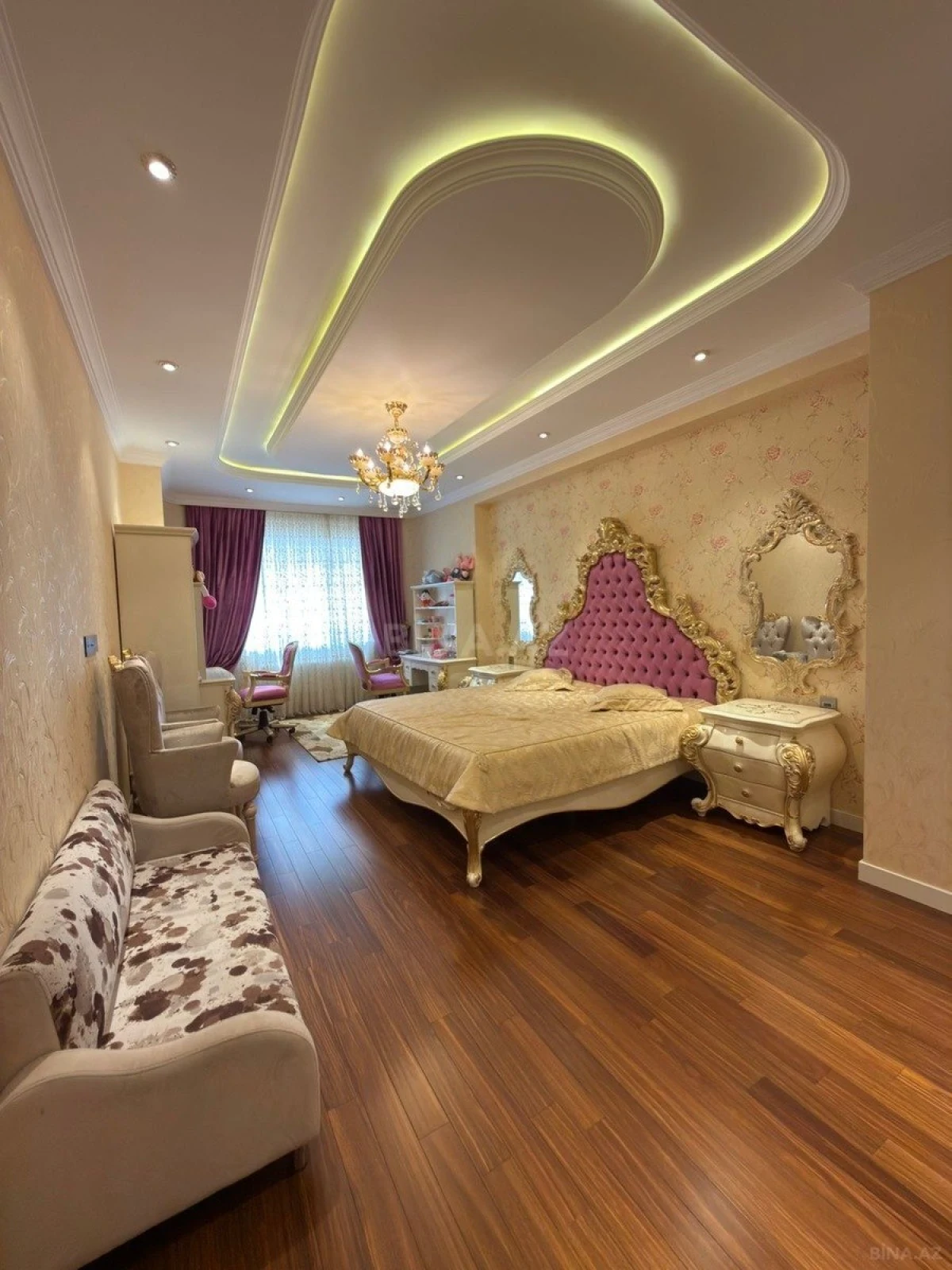 Satılır 3 otaqlı mənzil 170 m²