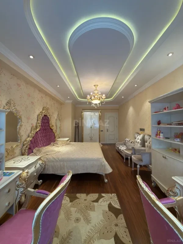 Satılır 3 otaqlı mənzil 170 m²