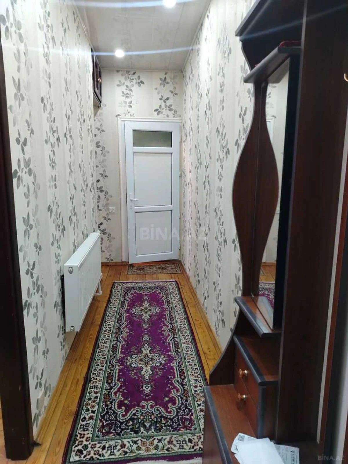 Kirayə verilir 1 otaqlı mənzil 60 m²