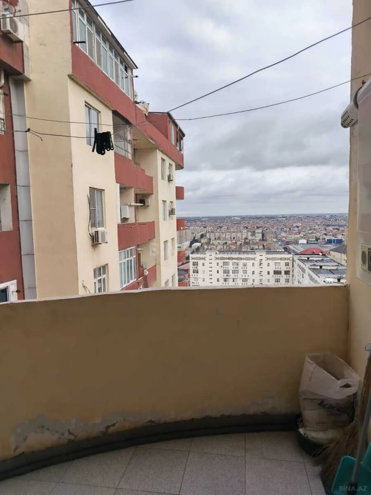 Kirayə verilir 1 otaqlı mənzil 60 m²