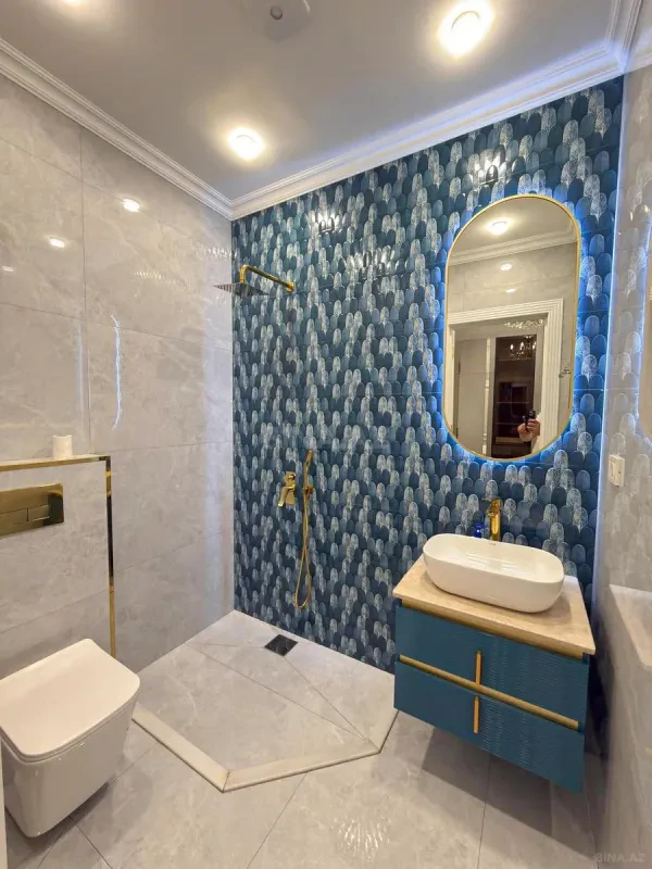 Satılır 3 otaqlı mənzil 130 m²