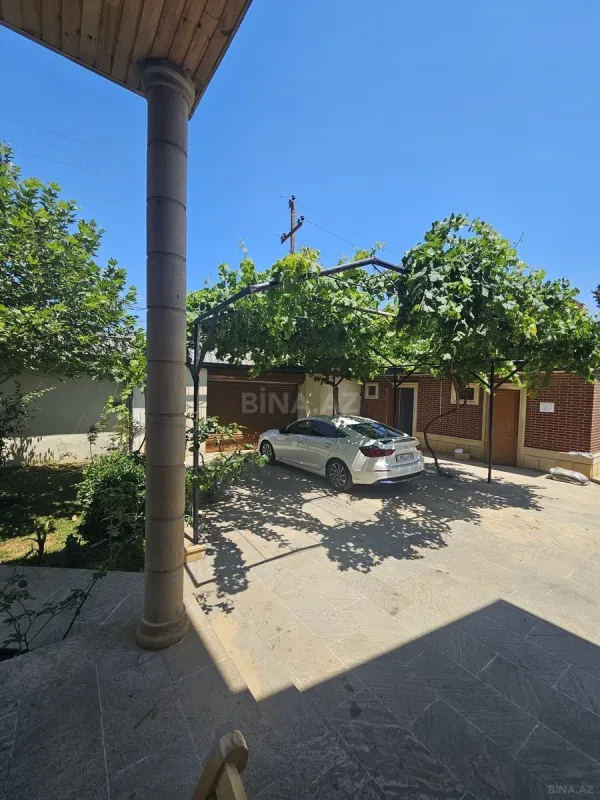 Kirayə verilir 4 otaqlı həyət evi 220 m²