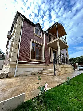 Kirayə verilir 4 otaqlı həyət evi 220 m²