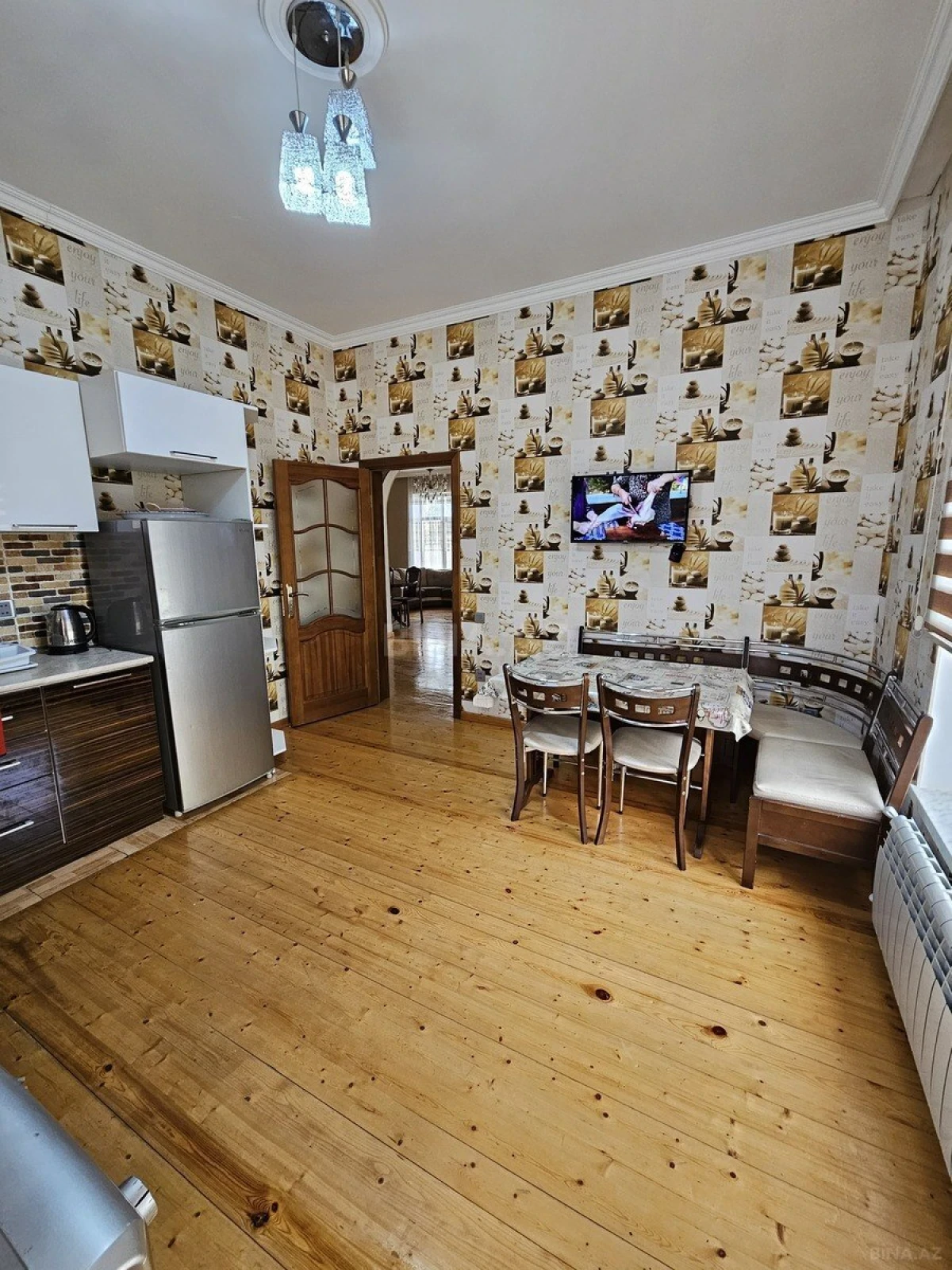 Kirayə verilir 4 otaqlı həyət evi 220 m²