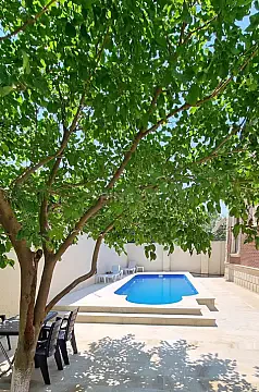 Kirayə verilir 4 otaqlı həyət evi 220 m²