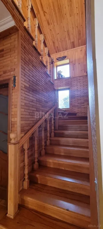 Kirayə verilir 4 otaqlı həyət evi 220 m²