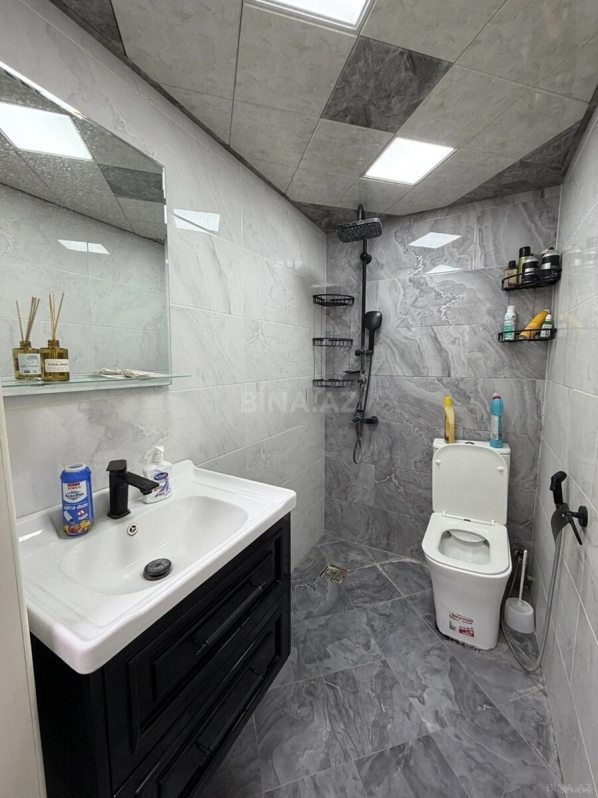 Satılır 2 otaqlı mənzil 53 m²