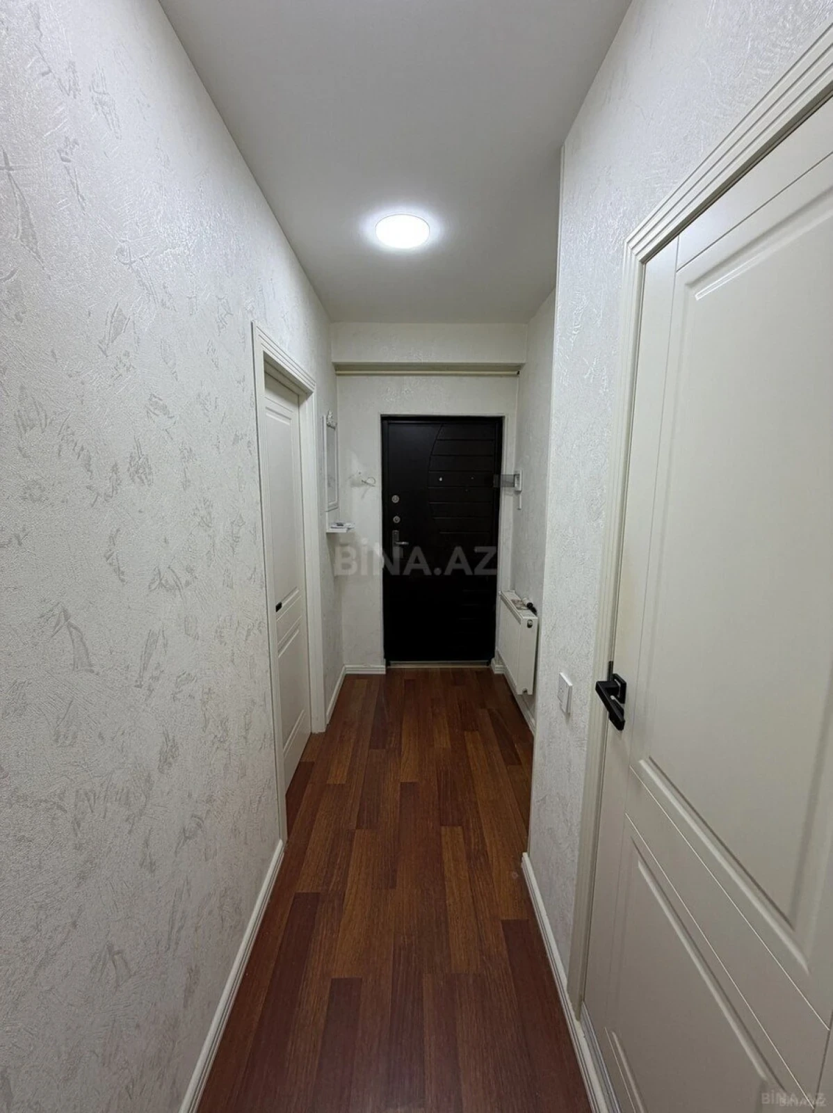 Satılır 2 otaqlı mənzil 53 m²