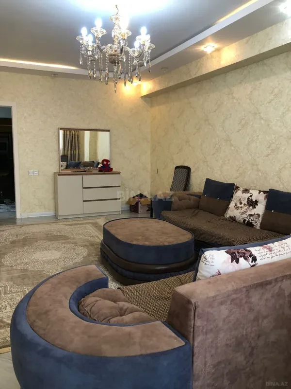 Satılır 3 otaqlı mənzil 100 m²