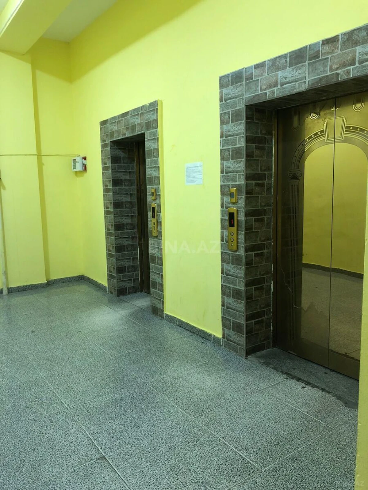 Satılır 3 otaqlı mənzil 100 m²
