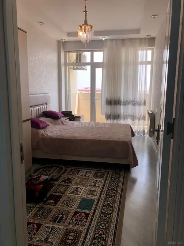 Satılır 3 otaqlı mənzil 100 m²