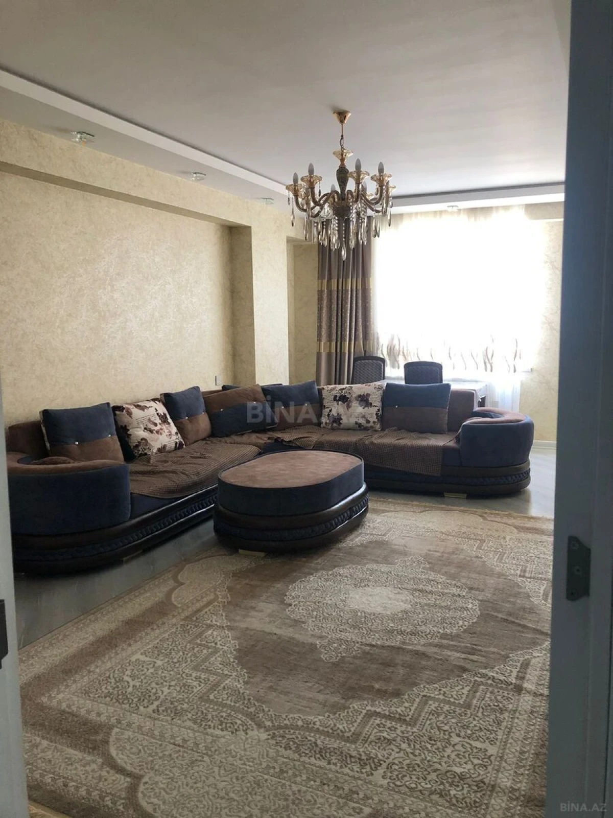 Satılır 3 otaqlı mənzil 100 m²