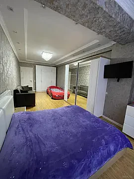 Satılır 3 otaqlı mənzil 156 m²
