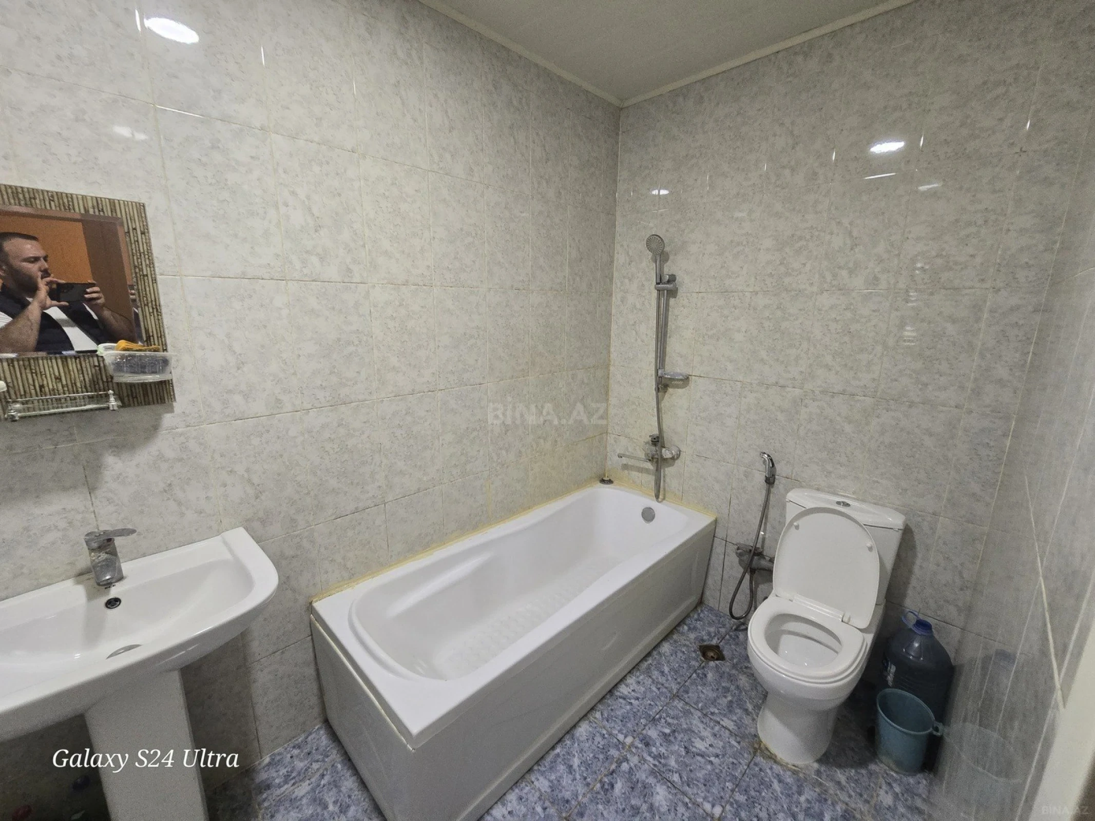Satılır 3 otaqlı mənzil 73 m²