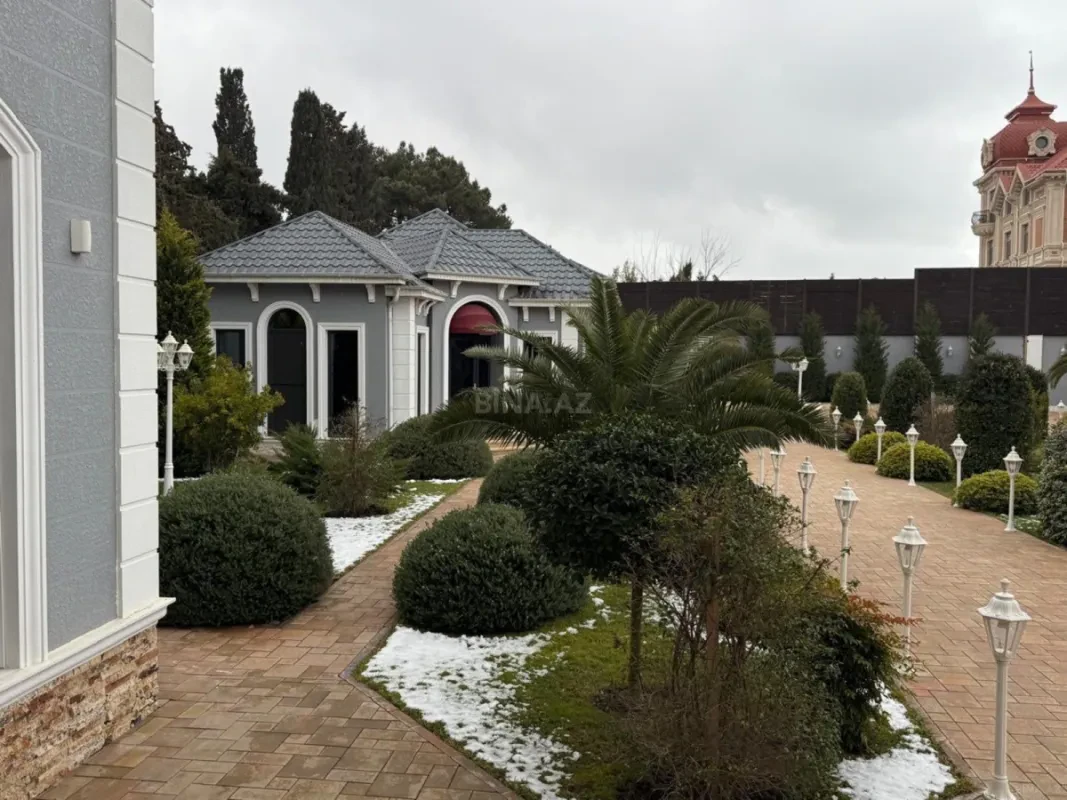 Kirayə verilir 6 otaqlı həyət evi 500 m²