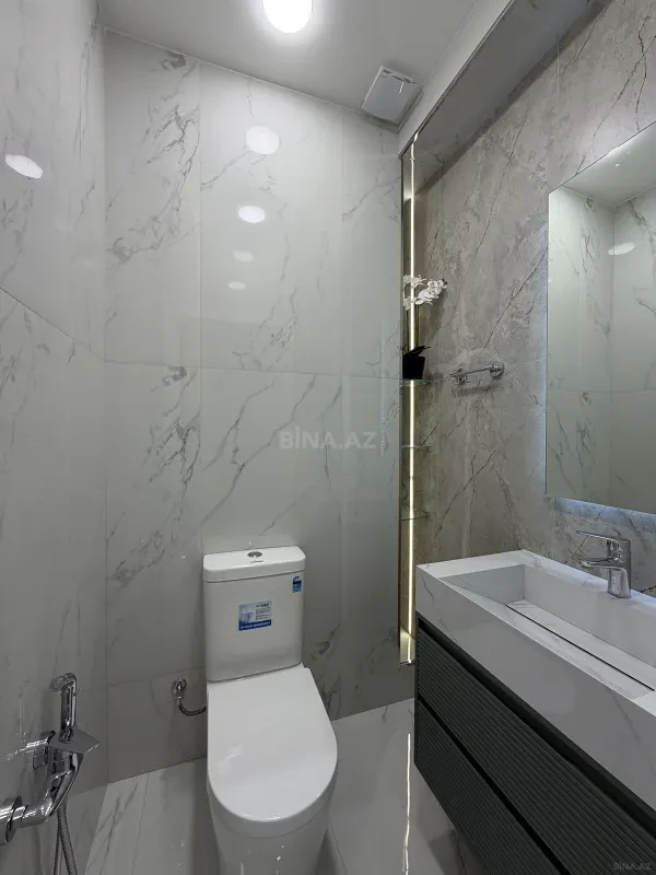 Satılır 3 otaqlı mənzil 117 m²