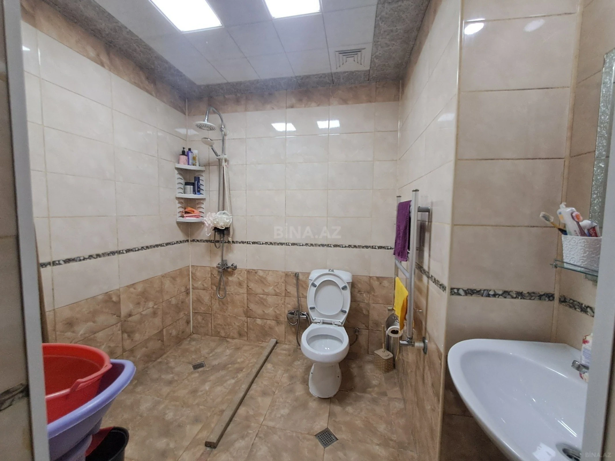 Satılır 2 otaqlı mənzil 70 m²