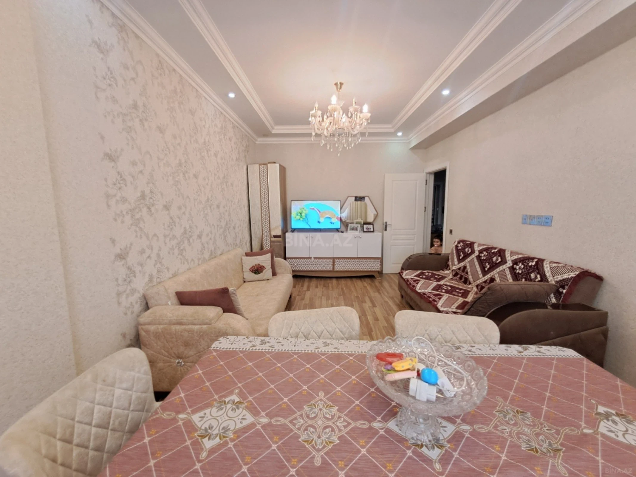 Satılır 2 otaqlı mənzil 70 m²