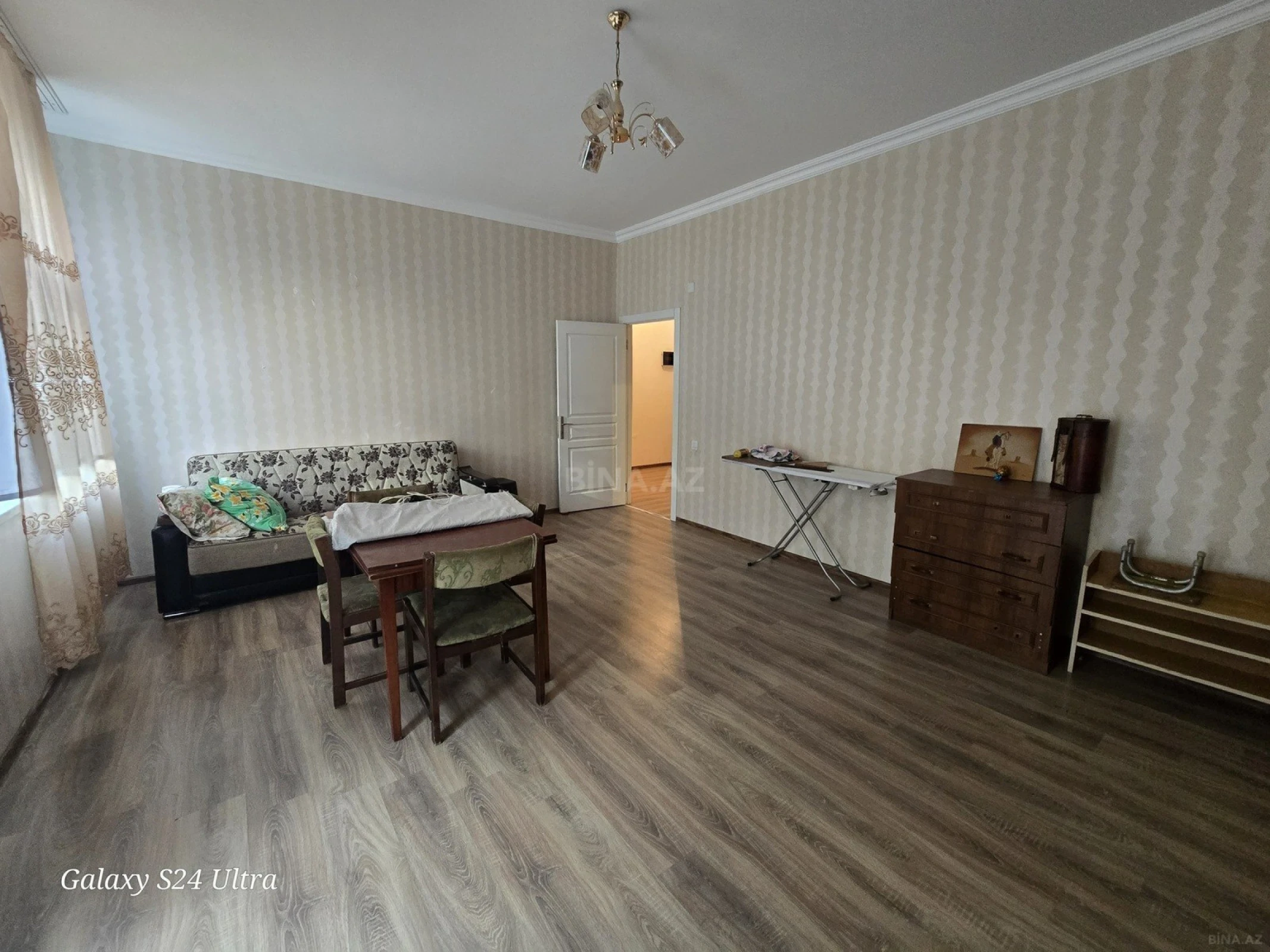 Satılır 2 otaqlı mənzil 71 m²