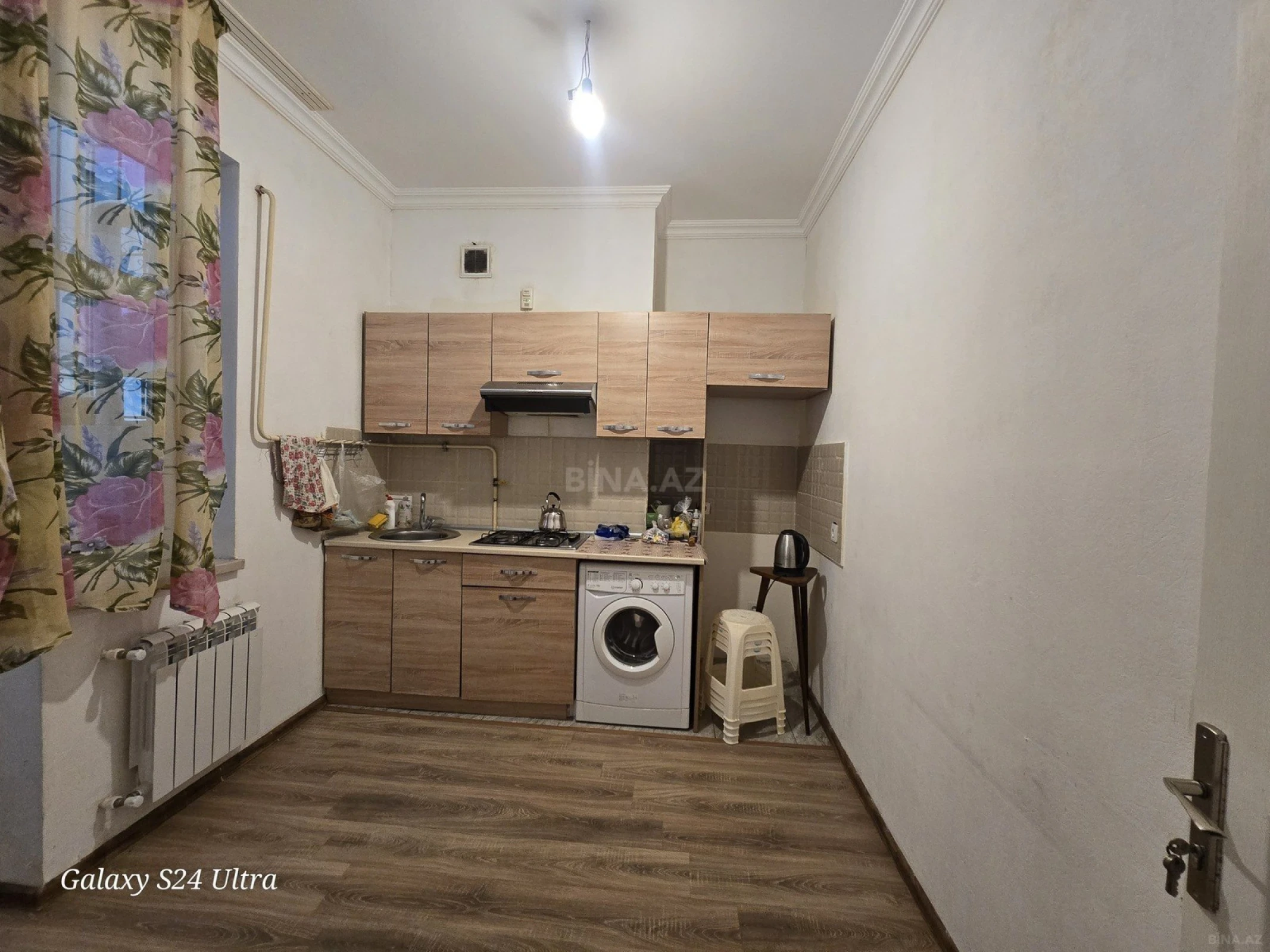 Satılır 2 otaqlı mənzil 71 m²