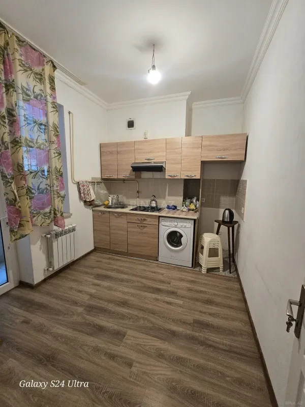 Satılır 2 otaqlı mənzil 71 m²