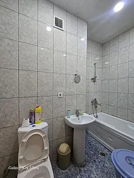 Satılır 2 otaqlı mənzil 71 m²