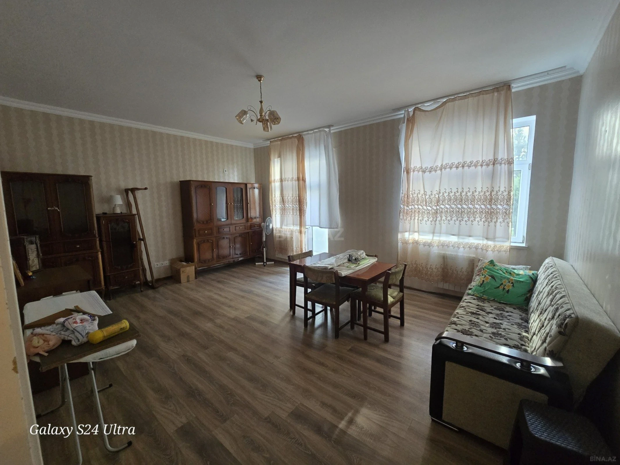 Satılır 2 otaqlı mənzil 71 m²