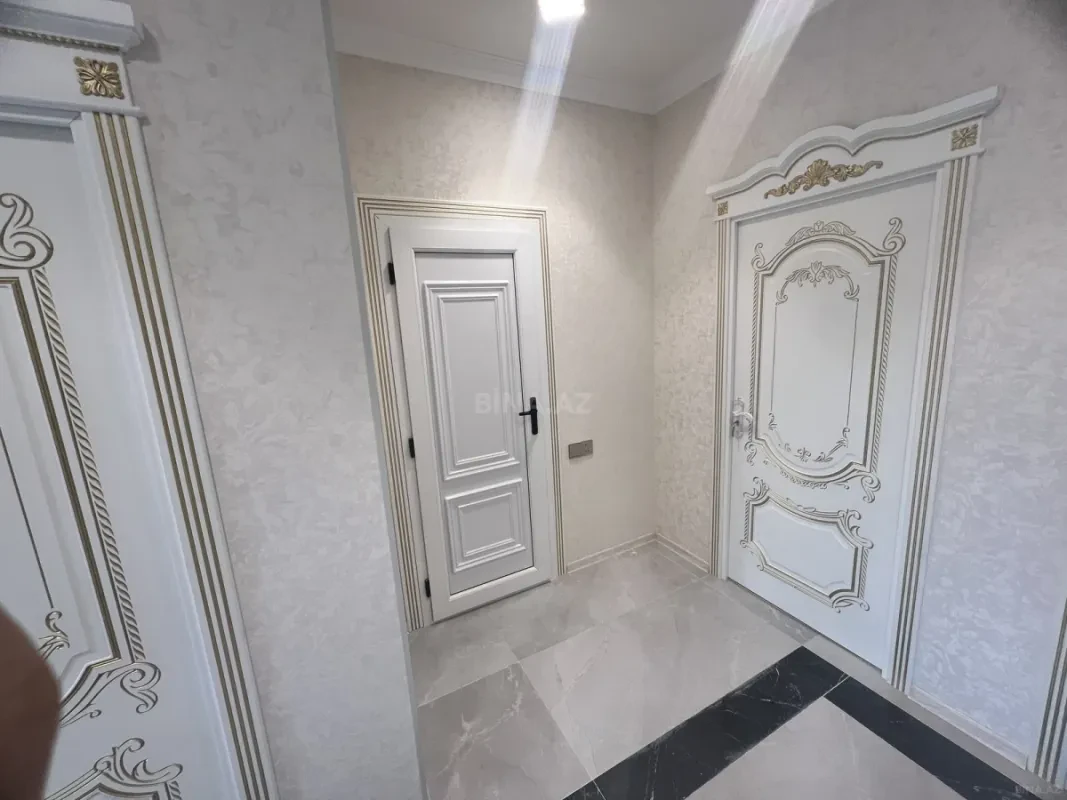 Satılır 6 otaqlı həyət evi 160 m²
