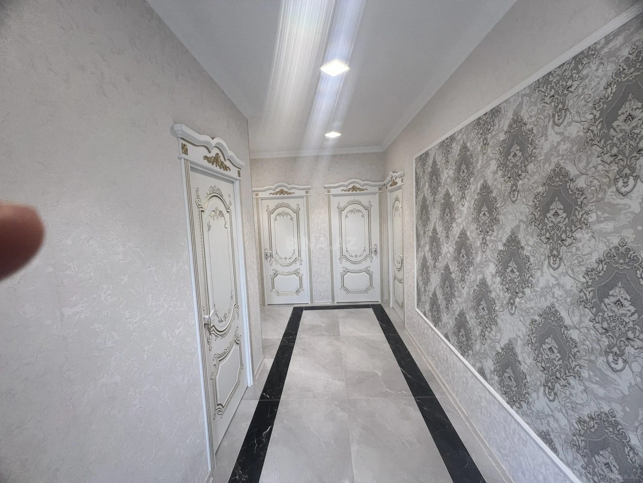 Satılır 6 otaqlı həyət evi 160 m²