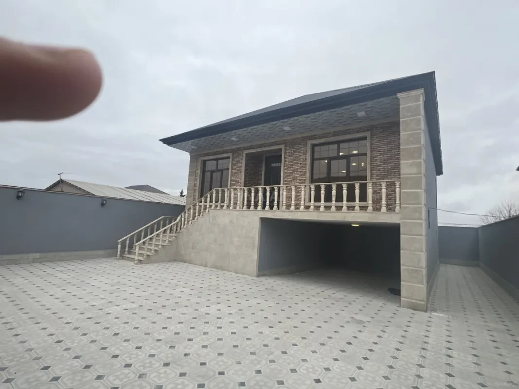 Satılır 6 otaqlı həyət evi 160 m²